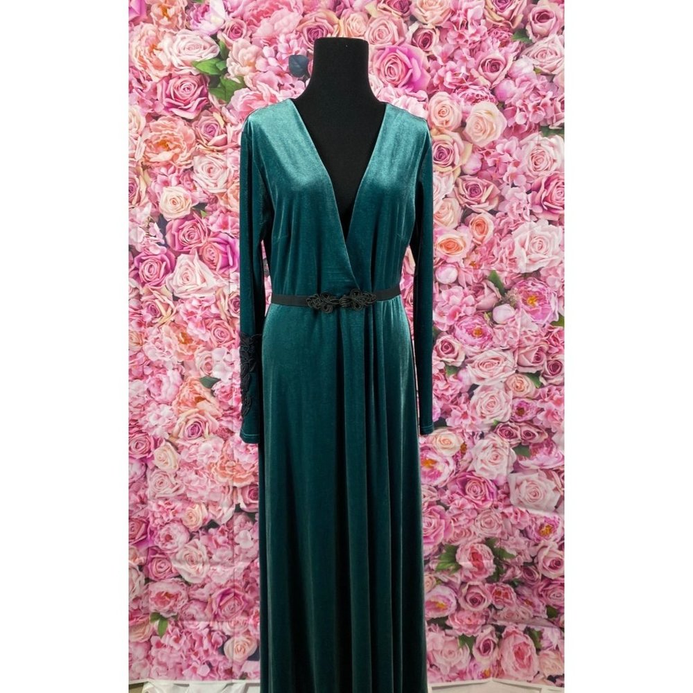 Holiday Forest Green Velour Feel Gown with Belt Size XL